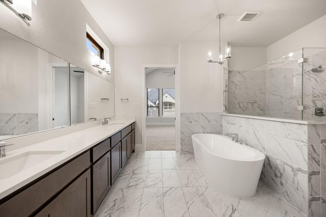 734 Platinum Stone Lane, Pinehurst, TX 77362