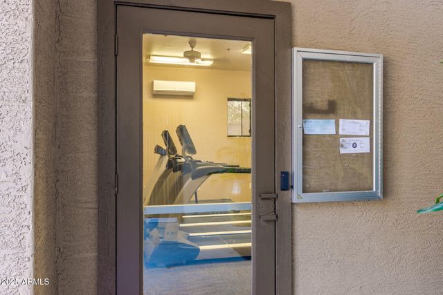 705 W QUEEN CREEK Road 1208, Chandler, AZ 85248