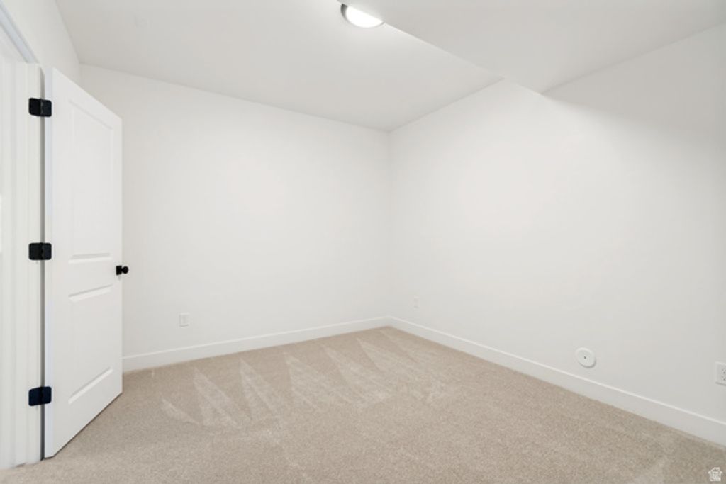 Image 28 of property listing at 1351 E MAPLE CIR, Santaquin, UT 84655
