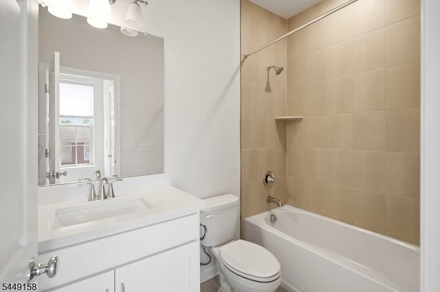 1015 Station Rd, Somerville Boro, NJ 08876