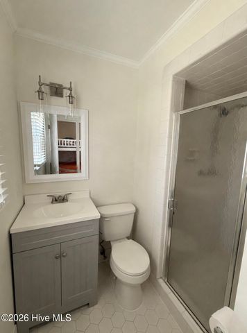 102 E Baywood Lane, Greenville, NC 27834