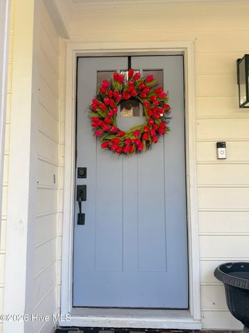 102 E Baywood Lane, Greenville, NC 27834