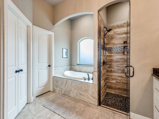 815 County Road 3355, Paradise, TX 76073