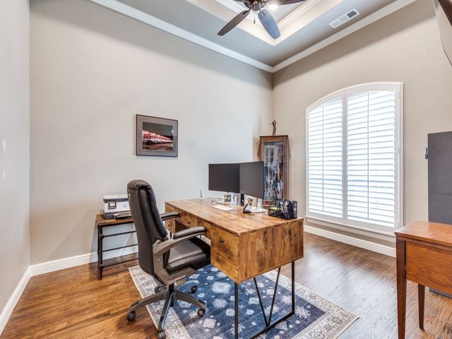 815 County Road 3355, Paradise, TX 76073