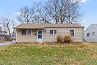 2265 Grants Parkway, Florissant, MO 63031