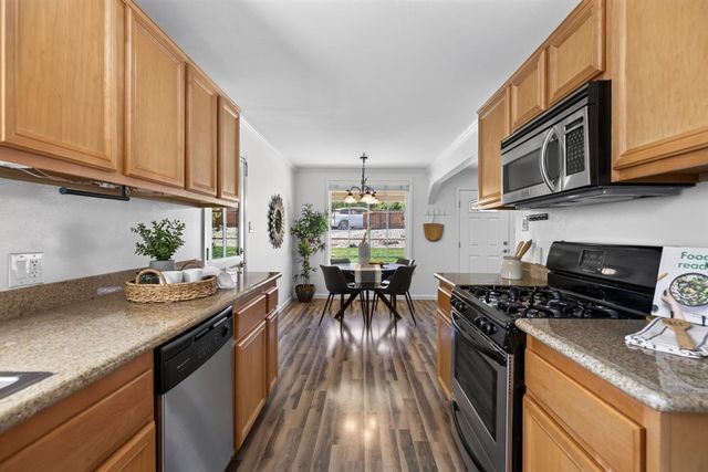 8775 Sunset Ave, Fair Oaks, CA 95628