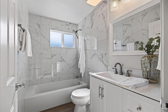 8775 Sunset Ave, Fair Oaks, CA 95628
