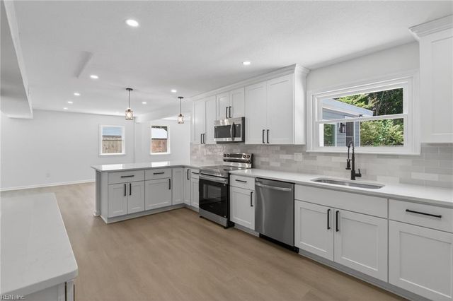 4575 Hialeah DR, Virginia Beach, VA 23464