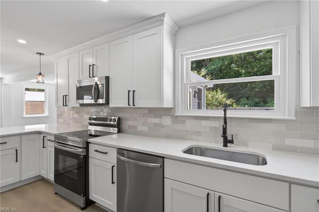 4575 Hialeah DR, Virginia Beach, VA 23464
