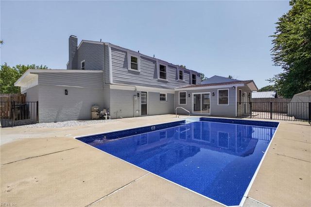 4575 Hialeah DR, Virginia Beach, VA 23464