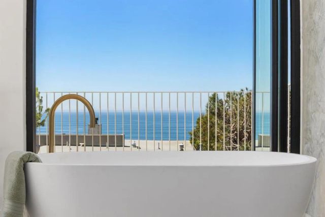 1506 Summit Ave, Cardiff By The Sea, CA 92007