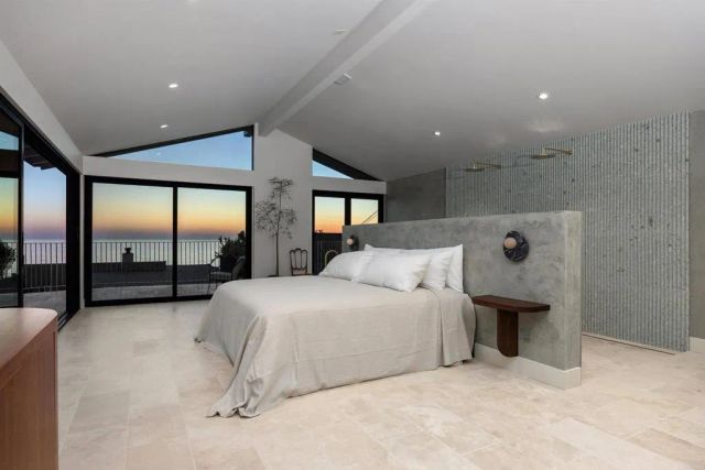 1506 Summit Ave, Cardiff By The Sea, CA 92007