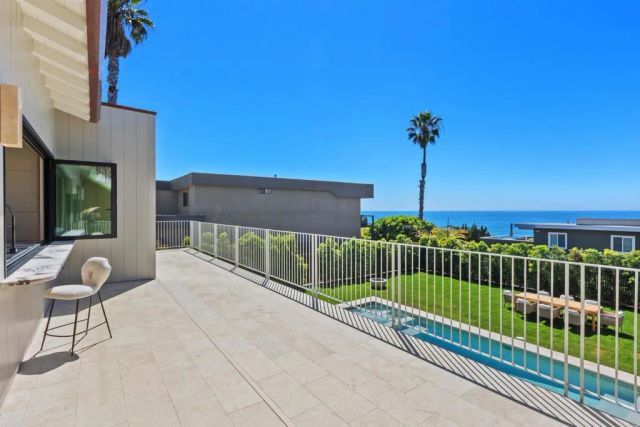 1506 Summit Ave, Cardiff By The Sea, CA 92007