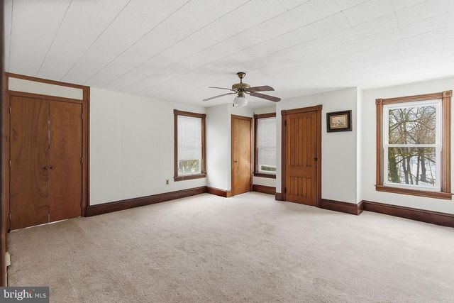 600 FARNSWORTH AVENUE, Bordentown, NJ 08505