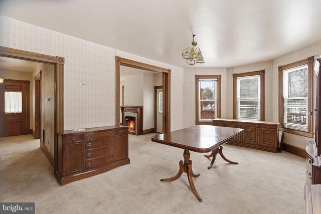 600 FARNSWORTH AVENUE, Bordentown, NJ 08505