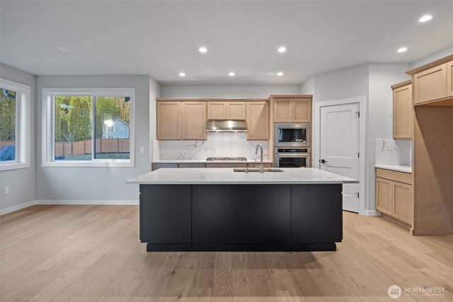 33632 NE 42nd Street, Carnation, WA 98014