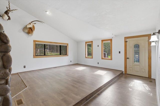 40875 Peoples Drive, Lebanon, OR 97355