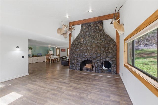 40875 Peoples Drive, Lebanon, OR 97355