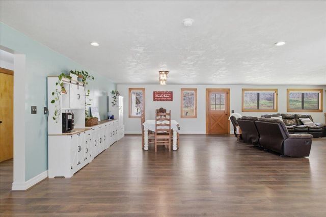 40875 Peoples Drive, Lebanon, OR 97355