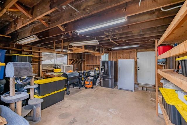 40875 Peoples Drive, Lebanon, OR 97355