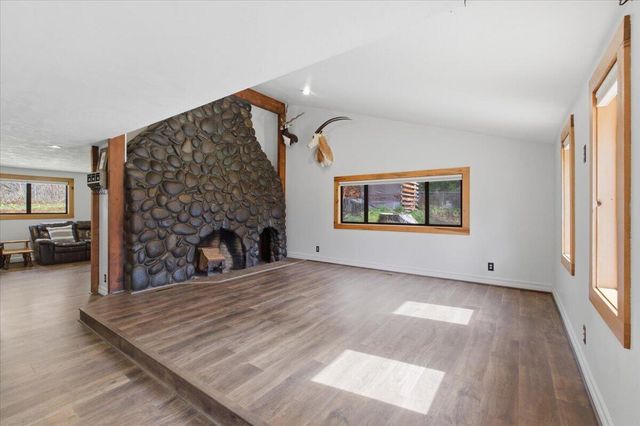 40875 Peoples Drive, Lebanon, OR 97355