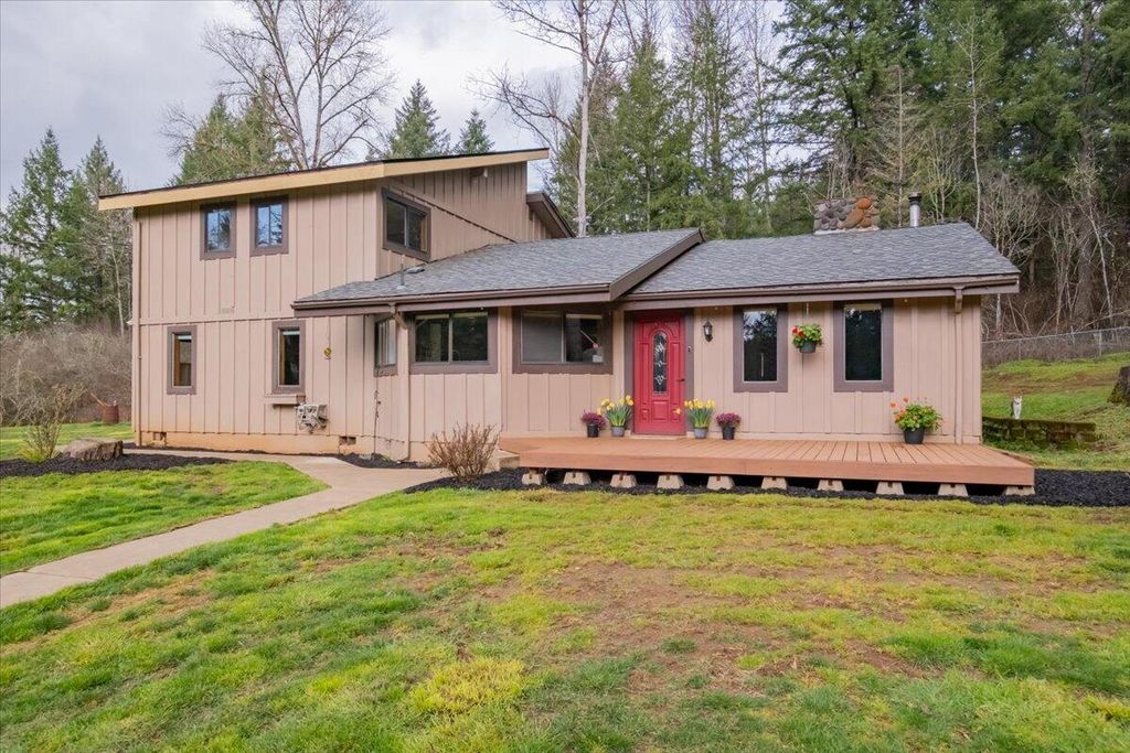 40875 Peoples Drive, Lebanon, OR 97355