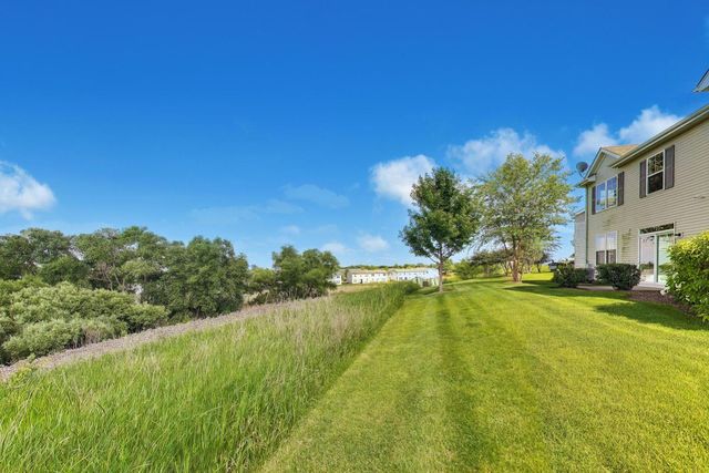 673 Anchorage Court, Pingree Grove, IL 60140
