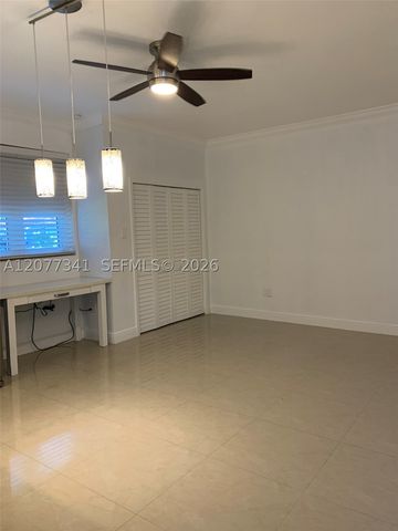 664 Bird Rd Rear, Coral Gables, FL 33146
