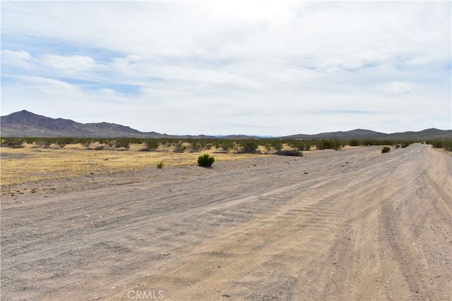 0 Frontier Rd-17, Helendale, CA 92342