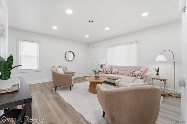 2956 James Road, Auburn Hills, MI 48326