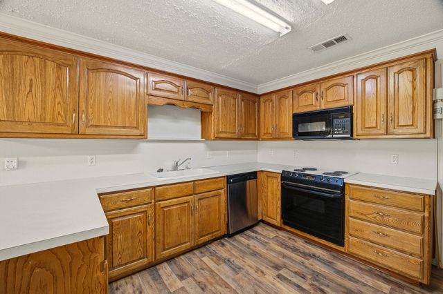 301 E 2nd Street, Weatherford, TX 76086