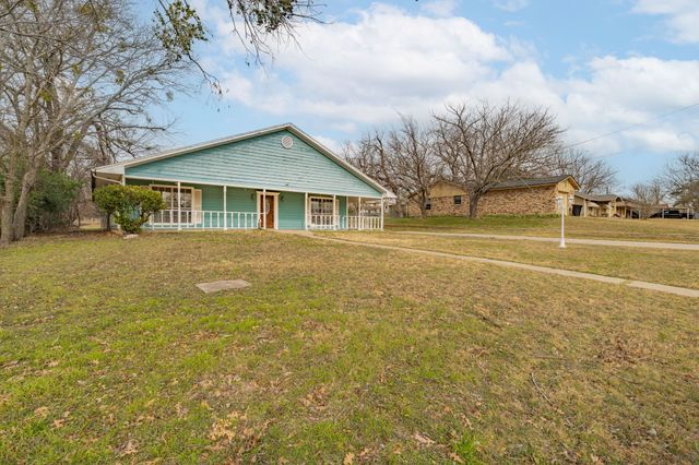 301 E 2nd Street, Weatherford, TX 76086