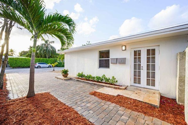 1306 NE 14th Avenue 1, Fort Lauderdale, FL 33304