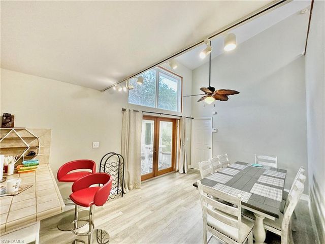 416 Bristle Cone LN 9, Naples, FL 34113