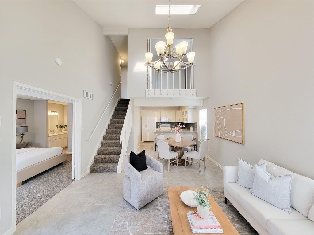 Image 2 of property listing at 13014 Leader Street 928, Houston, TX 77072