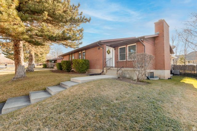 2404 E 4500 S, Holladay, UT 84117