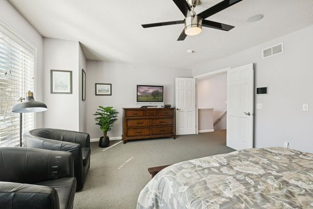 337 Willoughby Way W, Minnetonka, MN 55305