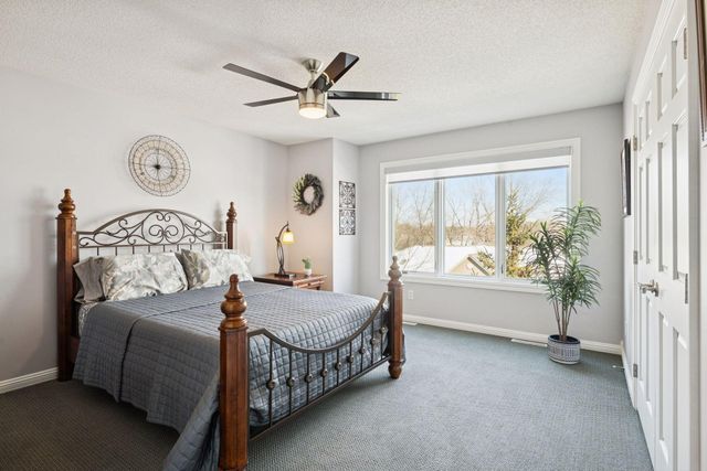 337 Willoughby Way W, Minnetonka, MN 55305