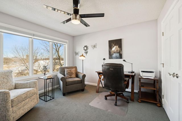 337 Willoughby Way W, Minnetonka, MN 55305