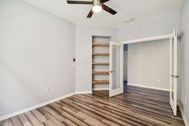 11027 TAHITI ISLE LANE, Tampa, FL 33647