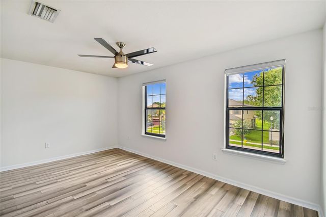11027 TAHITI ISLE LANE, Tampa, FL 33647