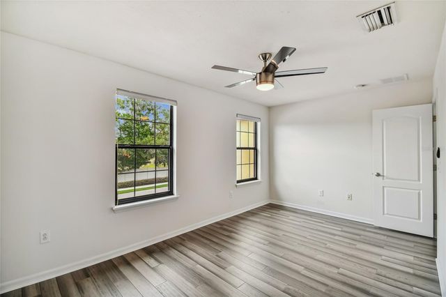11027 TAHITI ISLE LANE, Tampa, FL 33647