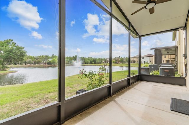 11027 TAHITI ISLE LANE, Tampa, FL 33647
