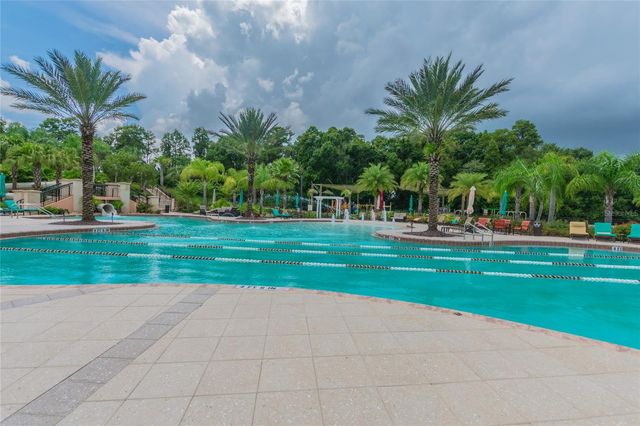 11027 TAHITI ISLE LANE, Tampa, FL 33647