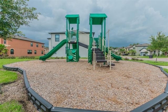 11027 TAHITI ISLE LANE, Tampa, FL 33647