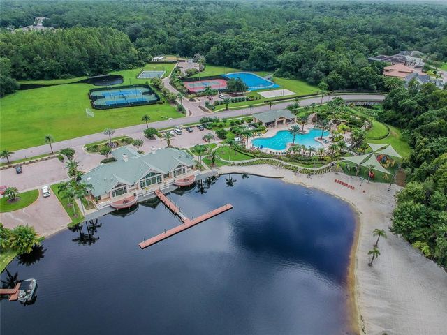 11027 TAHITI ISLE LANE, Tampa, FL 33647