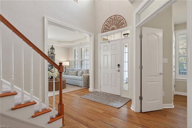 5484 Memorial DR, Virginia Beach, VA 23455