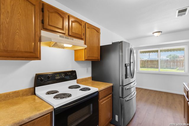 8810 Garden Quarte St, San Antonio, TX 78217