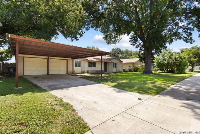 8810 Garden Quarte St, San Antonio, TX 78217