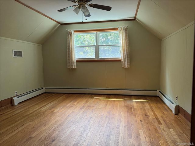 44 Somerset Lane, Putnam Valley, NY 10579